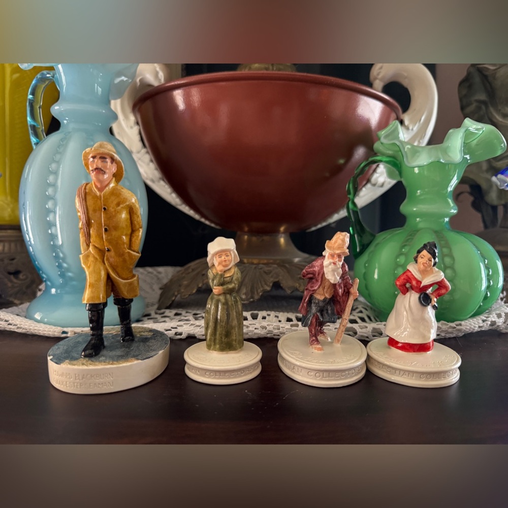 Vintage Sebastian Collectors Society Figurines – Set of 4